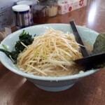 Ramen Shoppu - ネギ中