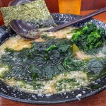 ラーメンショップ - 塩ラーメン(半麺)  わかめトッピング