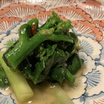 中華寝台 - 貝の出汁の使い方が上手ですね。
      シンプルだけど、ずっと食べていたくなる。