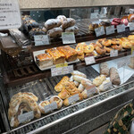 カーラ・アウレリア - 