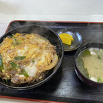 富士 - 丼も味噌汁もとても美味しかったです