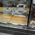 カーラ・アウレリア - 