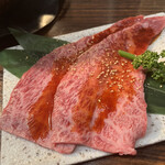 炭火焼肉 3丁目 - ハネシタ　さっと炙って