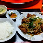 鳳飯店 - ニラレバ炒め定食850円