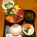 Sandaime Amimotou Osensuisan - 海鮮丼(ご飯大盛)