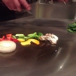 ステーキ屋 甚 - H25.03　温野菜（調理中）