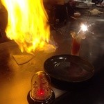 ステーキ屋 甚 - H25.03　【燃えるアイスクリーム】連写②