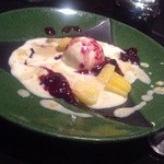 ステーキ屋 甚 - H25.03　アイスクリームの鉄板焼き【完成】