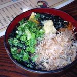 大村バー - 名物湯豆腐