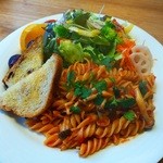 ツキカフェ - ３月のこの日はショートパスタのアラビアータ♪