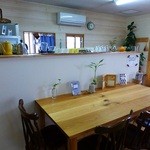ツキカフェ - ここは５人座れます