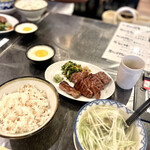 牛タン焼専門店 司 - 牛タン定食(4枚8切)