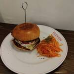 BURGER ELEVEN - 