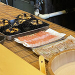 鮨駒 - 出番を待つネタ