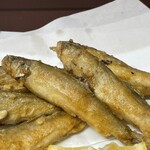 麻生屋本店 - 鮎の唐揚げ900円