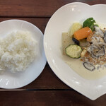 ビストロ シェ リキ - 