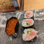 Tsukiji Sushi Sei - イクラ、ネギトロ
