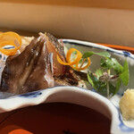 天婦羅 國久 - 鳥貝とイカギのお造り