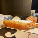 天婦羅 國久 - 海老から始まります。