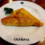 ギリシャ料理&バー OLYMPIA - スパナコピタ　ほうれん草とチーズのパイ　私もすごく好きなお味でした