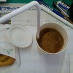 モスバーガー - オニオンスープはストローで…