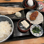 Sakana To Sake Hanatare - 