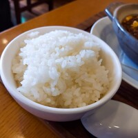 神楽坂 龍公亭 - ⚫ライス　ご飯もいい炊き具合