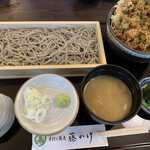 藤かけ - ランチ　しらすかき揚げ丼と蕎麦セット　1,070円