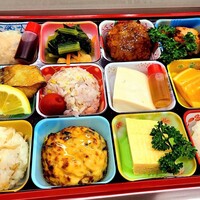 【前日までに要予約】枡弁当（12マス）
