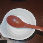 ふく泉 - レンゲ？です。