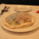 ラターシュ - 季節野菜と穴子の紙包み焼き、燻製風味　(2013/03)