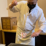 鮨駒 - のどぐろに塩振り