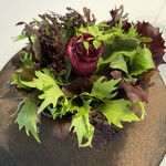 Installation Table ENSO L'asymetrie du calme - 生け花のような自然の原風景を表現しているみたい♡