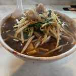 ひらたのベトコンラーメン - ベトコンラーメン 麺硬め 味カラメ