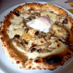 イタリア料理 ベルコルノ - ピザ