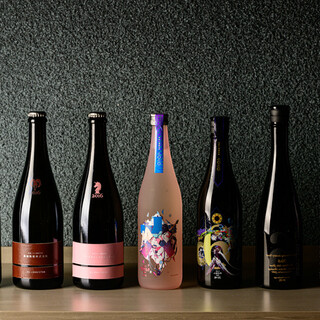 ワイン日本酒もソムリエ厳選。お客様に寄り添うペアリングも魅力