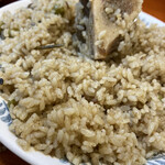 アジアカレーハウス - おかわり肉入り、カレーソースが合いますがほぼ１枚目の量