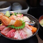 Tsukiji De Dondon - 