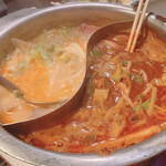 Rokudenya - 白と黒の鍋
