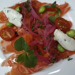 ビストロ ボルドール - 青森サーモンのスモークカルパッチョ