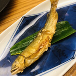 鮨おばな - 稚鮎の南蛮漬けです。揚げではなく焼浸しなので、くどくない