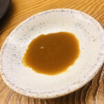 鮨おばな - カツオのたたきの薬味。和辛子醤油です