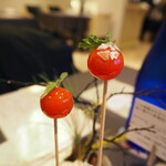 プレゼンテ スギ - 〜シェフからの最初の贈り物〜 　定点トマト飴