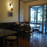 アーヴェント - 内観