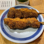 Kaburaya - R4.6  串カツ・イカのゲソ揚げ