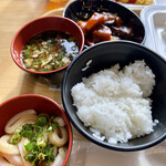 산코우 인 이세시 에키마에 - 이세 우동, 후나코시 미소 돼지찌개