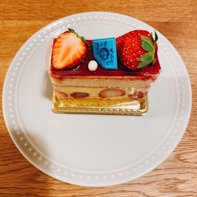 YOSHI (ヨシ) - 発寒南/ケーキ | 食べログ YOSHI (ヨシ) - 発寒南/ケーキ | 食べログ