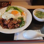 Fueya - 豚肉のロース焼き定食（660円）