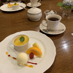 ステーキハウス 壹番 - ホットコーヒーは、薄め