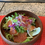 ステーキハウス 壹番 - トマトドレッシングのサラダ